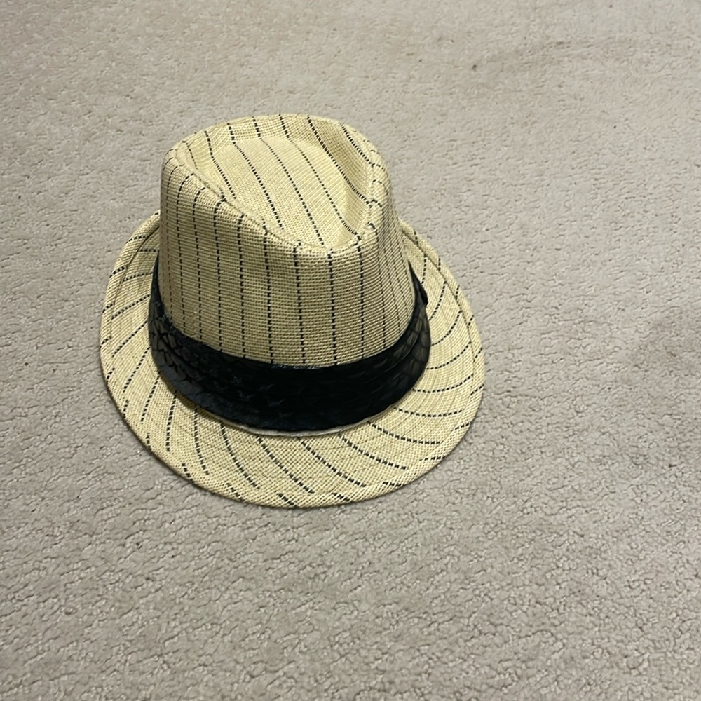 BNWT Angela & William striped fedora style paper hat with bow 👵MT